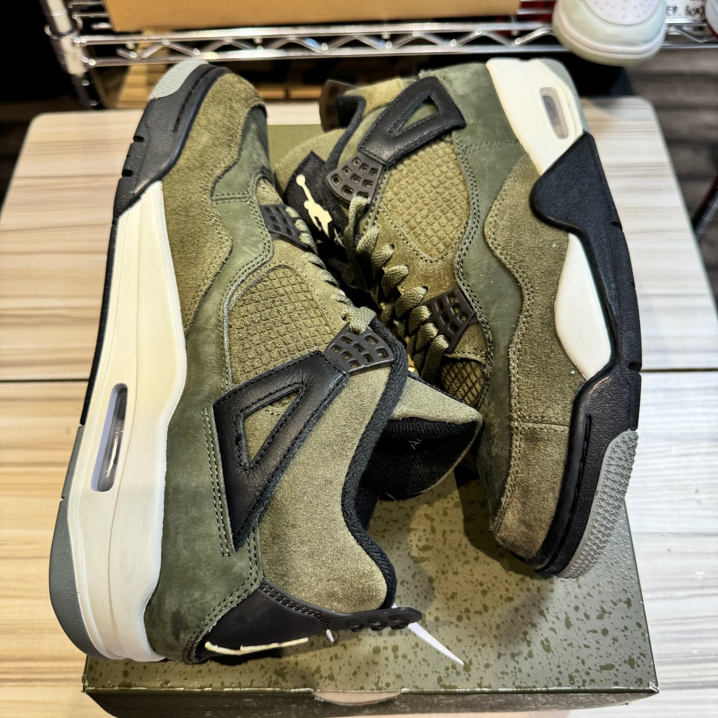 USED Jordan 4 Craft Medium Olive