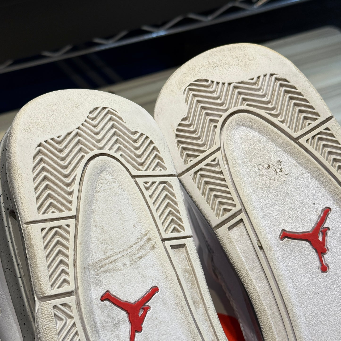 USED Jordan 4 Retro White Oreo (2021)