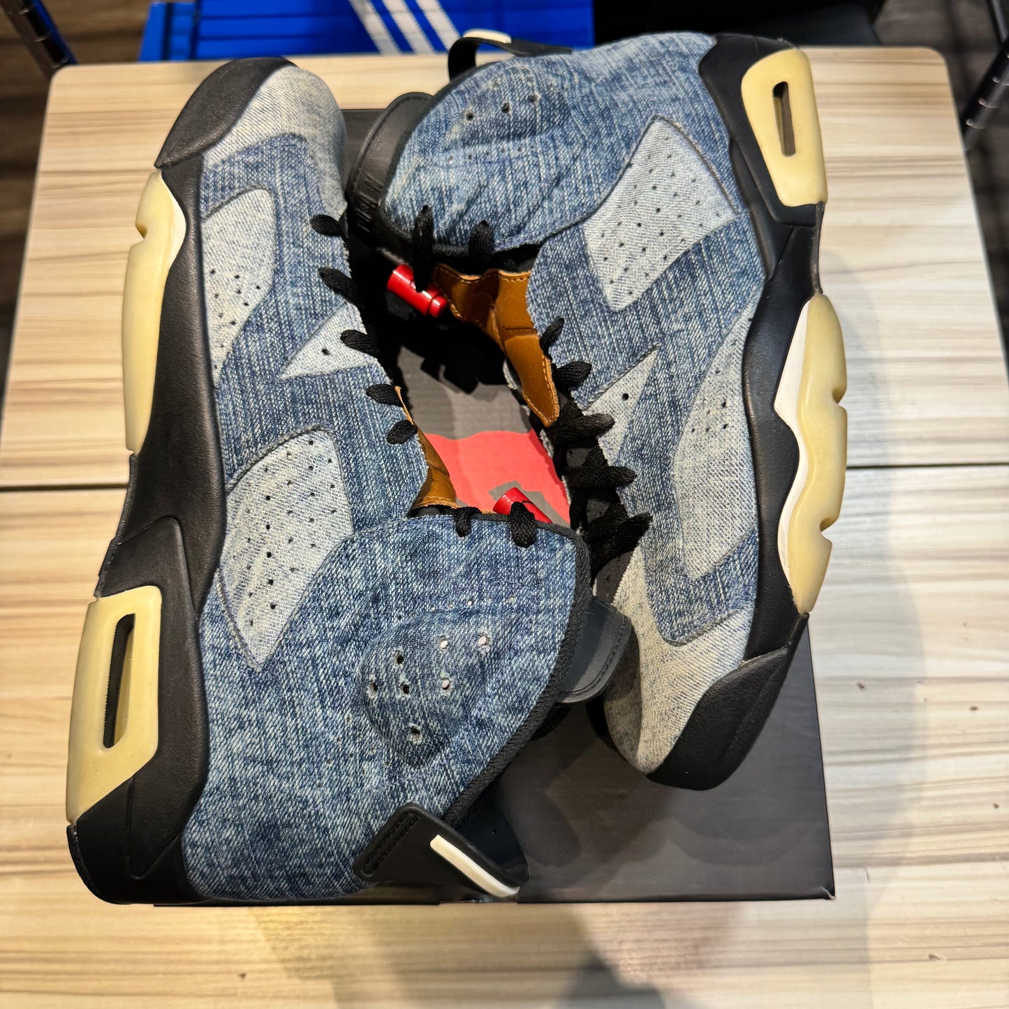 USED Jordan 6 Retro Washed Denim