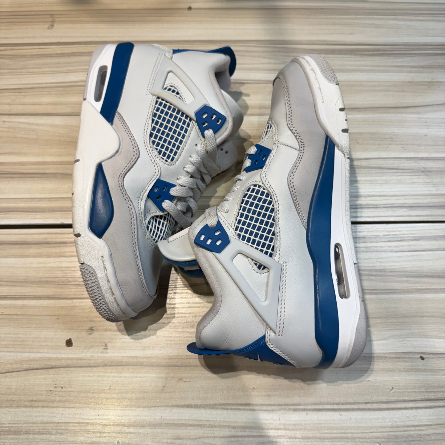 USED Jordan 4 Retro Military Blue (2024) (GS)