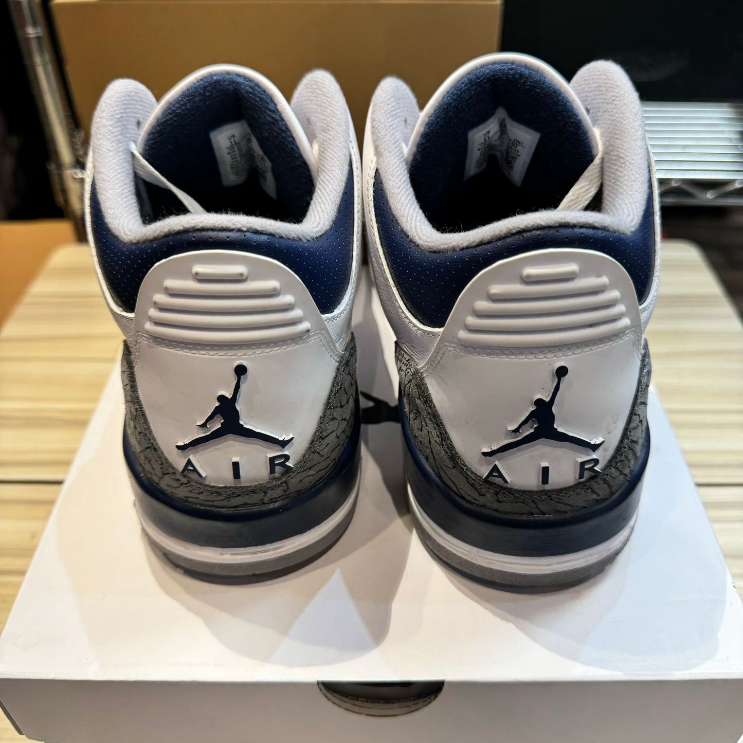 USED Jordan 3 Midnight Navy