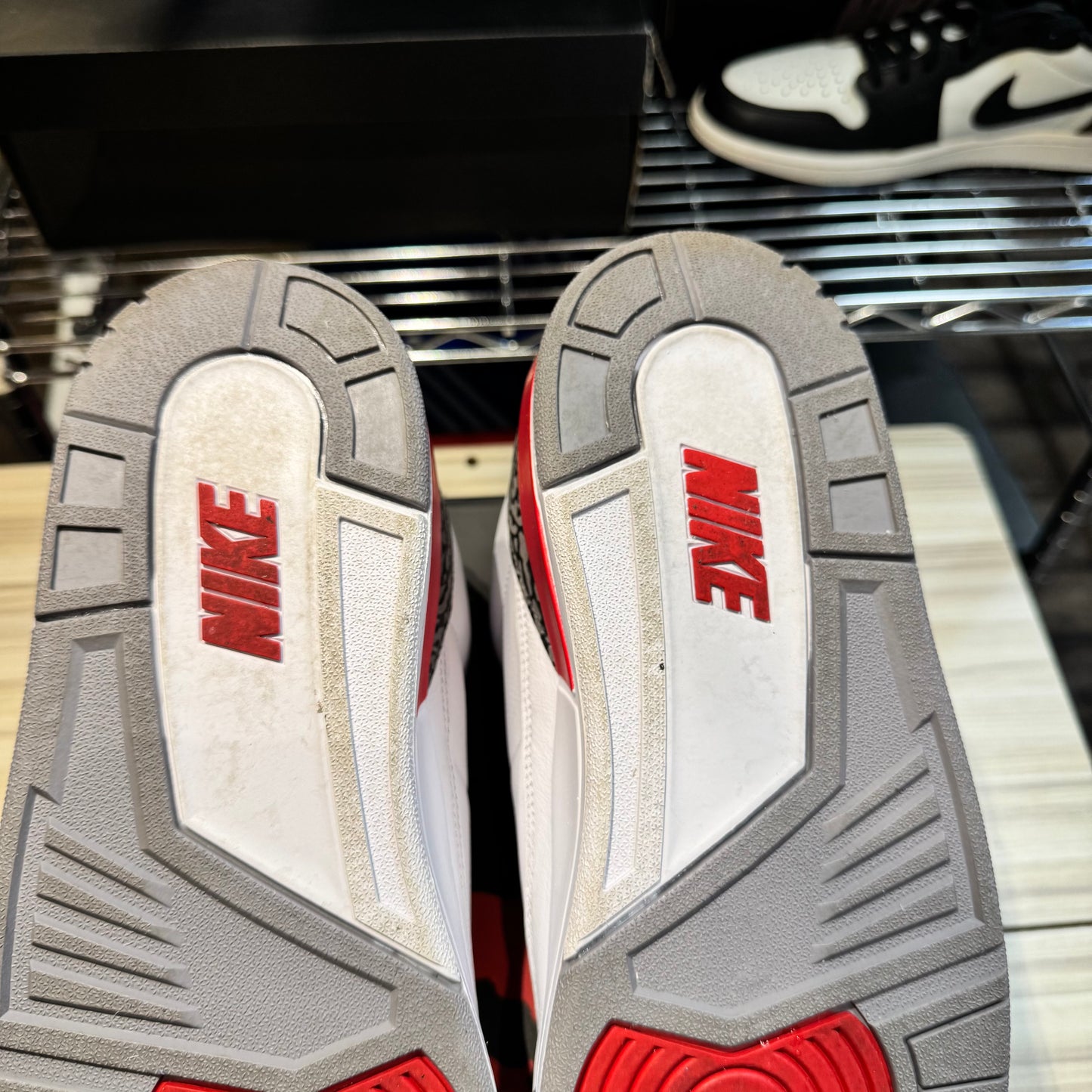 USED Jordan 3 Retro Fire Red (2022)