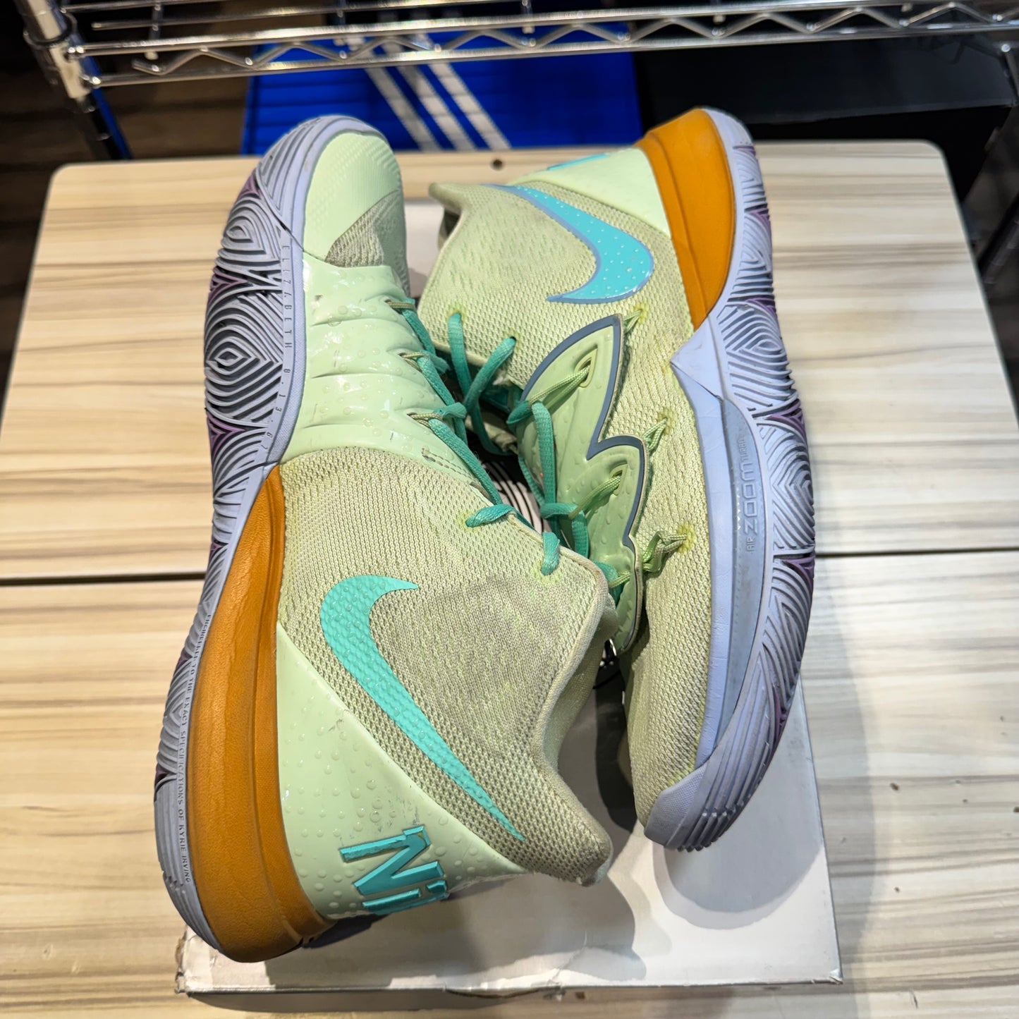 USED Nike Kyrie 5 Spongebob Squidward