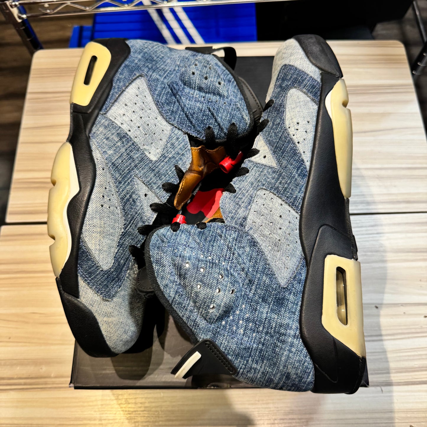 USED Jordan 6 Retro Washed Denim