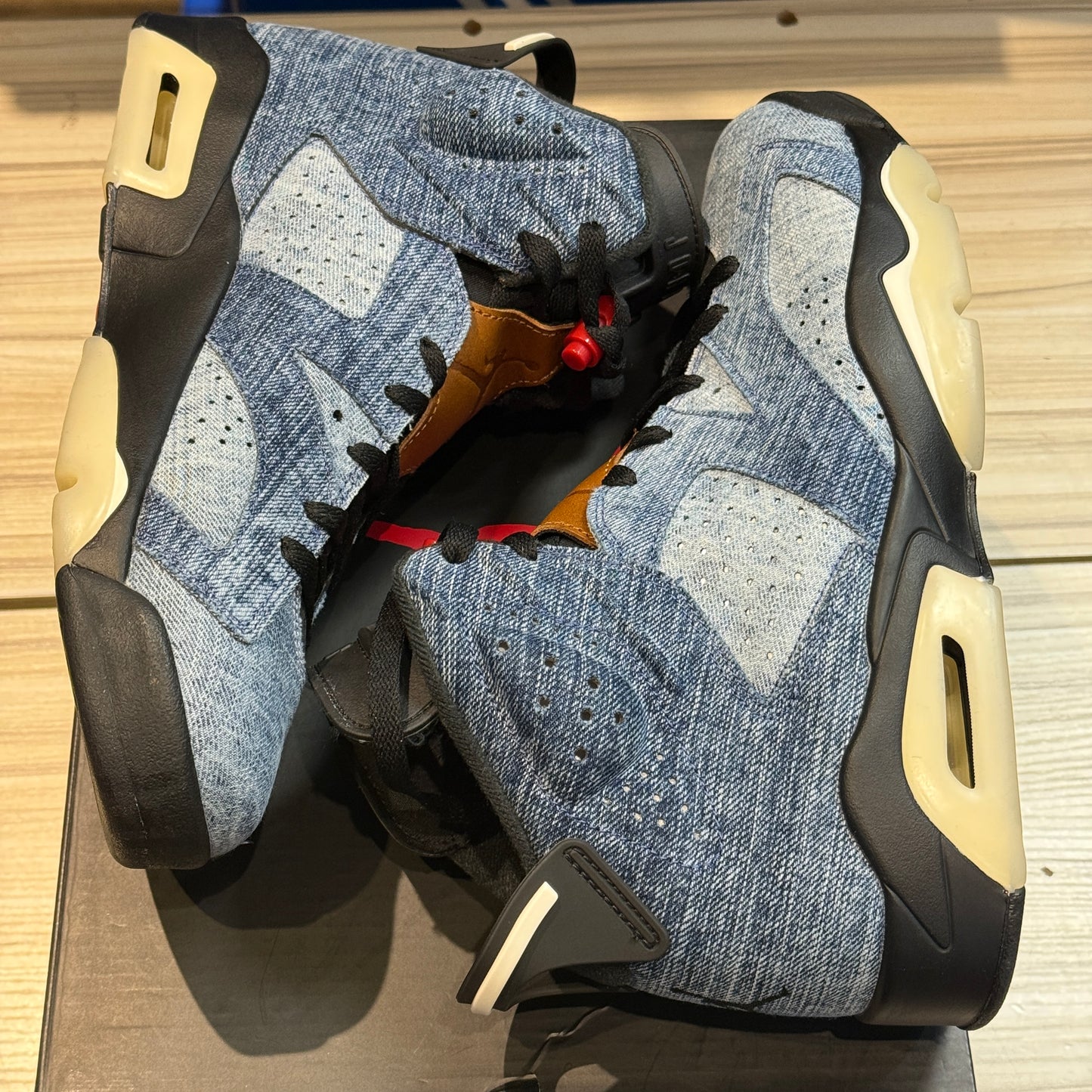 USED Jordan 6 Washed Denim