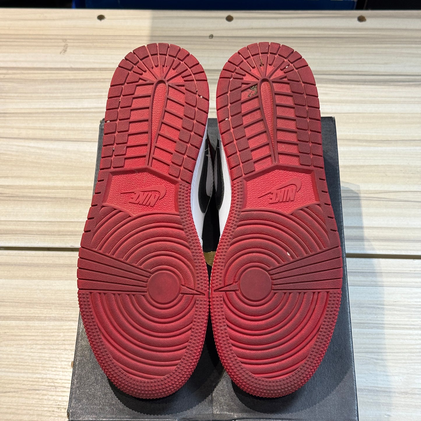 USED Jordan 1 Low White Gym Red (GS)