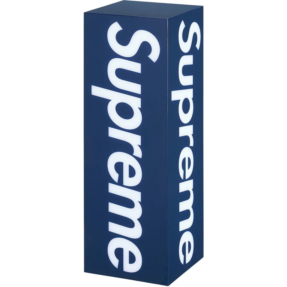 Blue box logo supreme hotsell