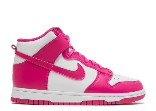 Nike Dunk High – The Hype